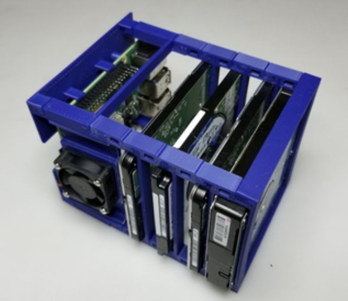 MODULAR NAS FOR 2_5 INCH DRIVES FITS RASPBERRY PI 4 AND NANOPI M4V2.jpeg